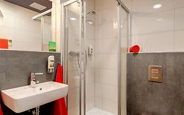 Meininger Hotel Wien Downtown Sissi 3*, Vienna Austria