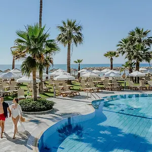 ***** Θέρετρο Golden Bay Κύπρος